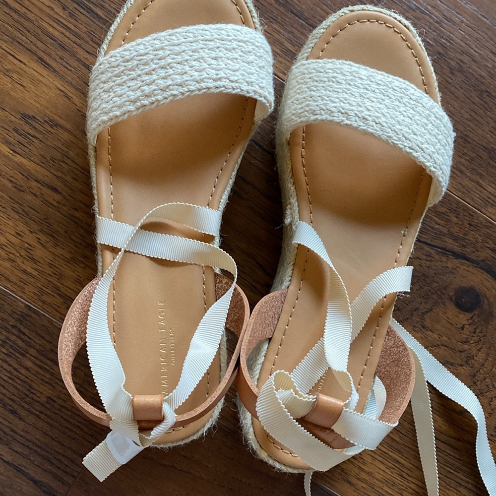 American Eagle Crochet Platform Sandal - Picture 5 of 8